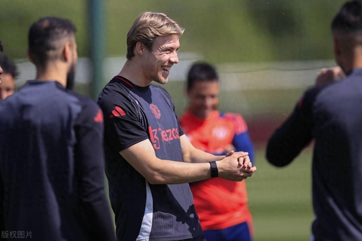 赛前体能课后,毕尔巴鄂竞技内部沟通备战英超,底气十足,数据趋势出现新变化的简单介绍 赛前体能课后,毕尔巴鄂竞技内部沟通备战英超,底气十足,数据趋势出现新变化的简单介绍