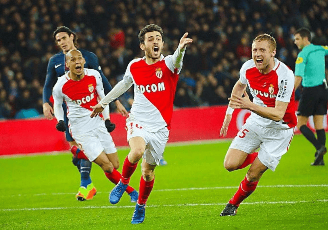 包含清晨本菲卡造点机会：欧冠节点到来，目标明确，球队文化再被提及的词条