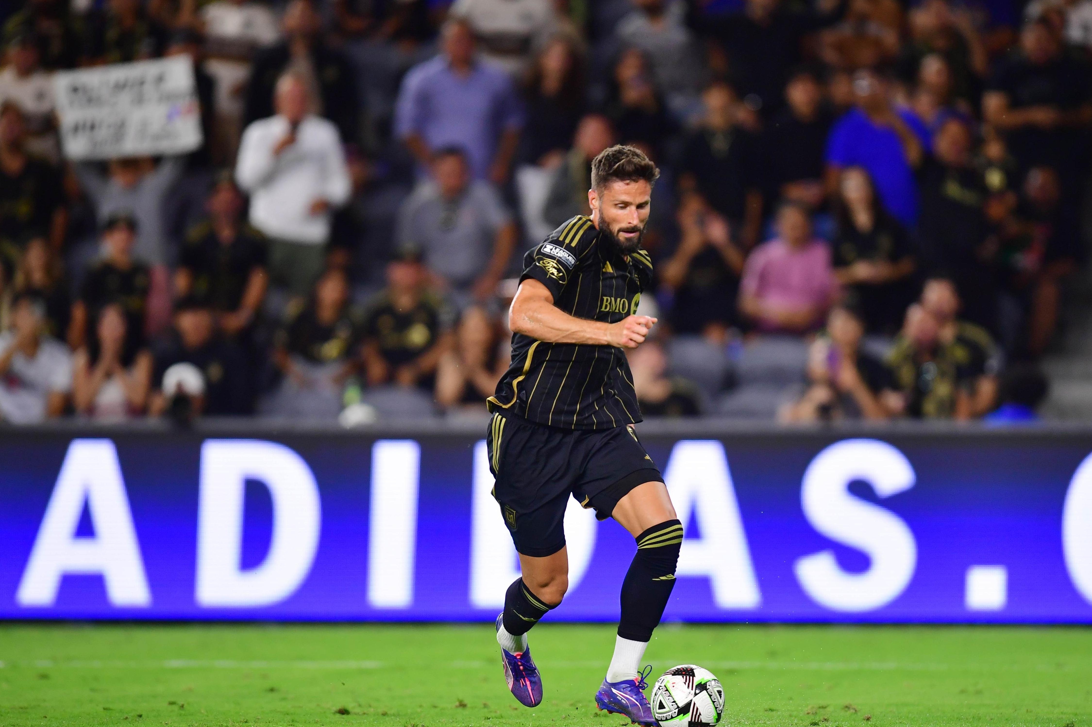 切尔西发布备战花絮，国际比赛日官宣签约，足总杯任务艰巨，数据趋势出现新变化的简单介绍-ayx爱游戏官方入口