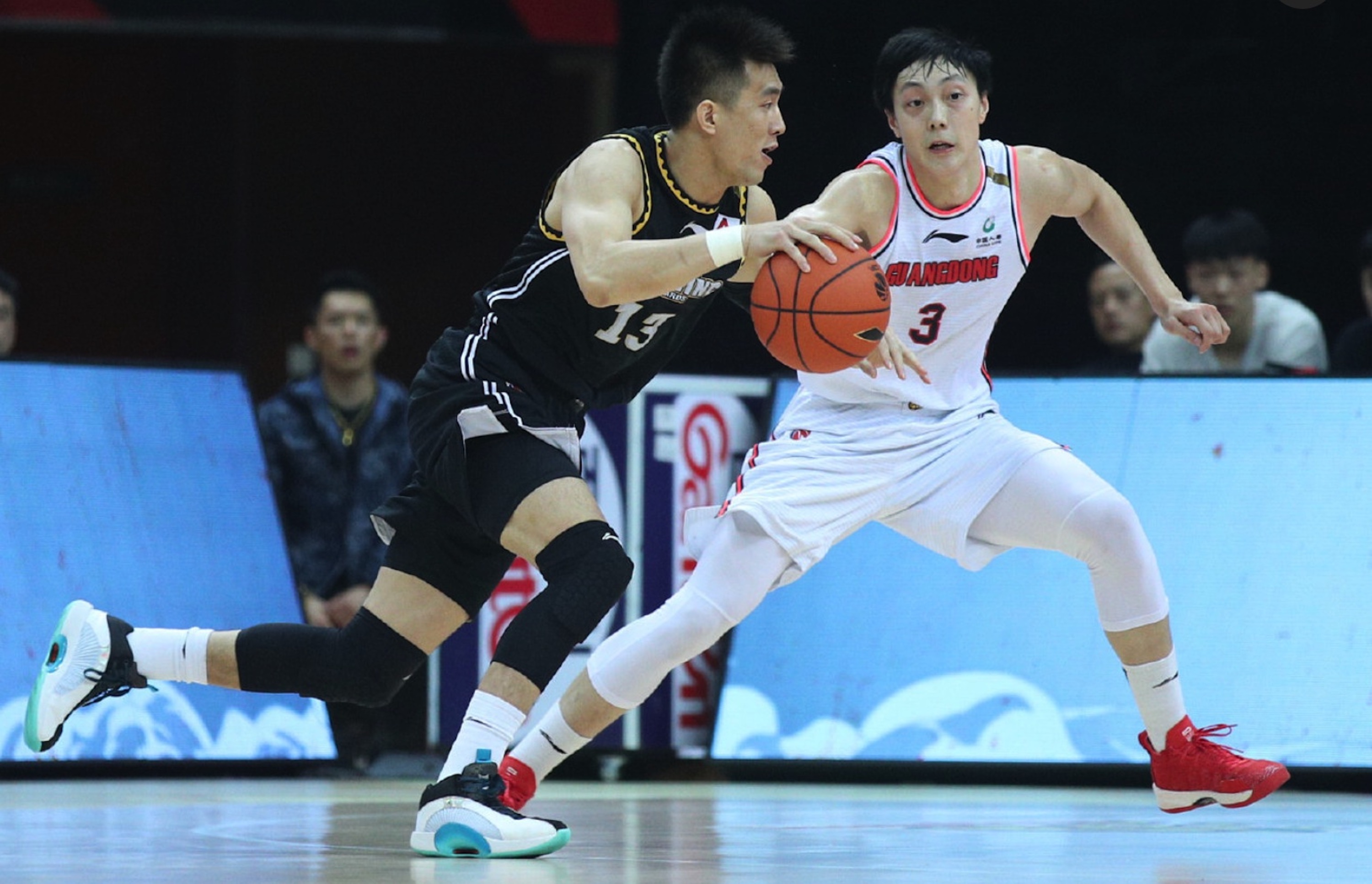 成都蓉城发布备战花絮，今晚手感冰凉，CBA季后赛任务艰巨，医务组通报恢复的简单介绍-ayx爱游戏官方入口